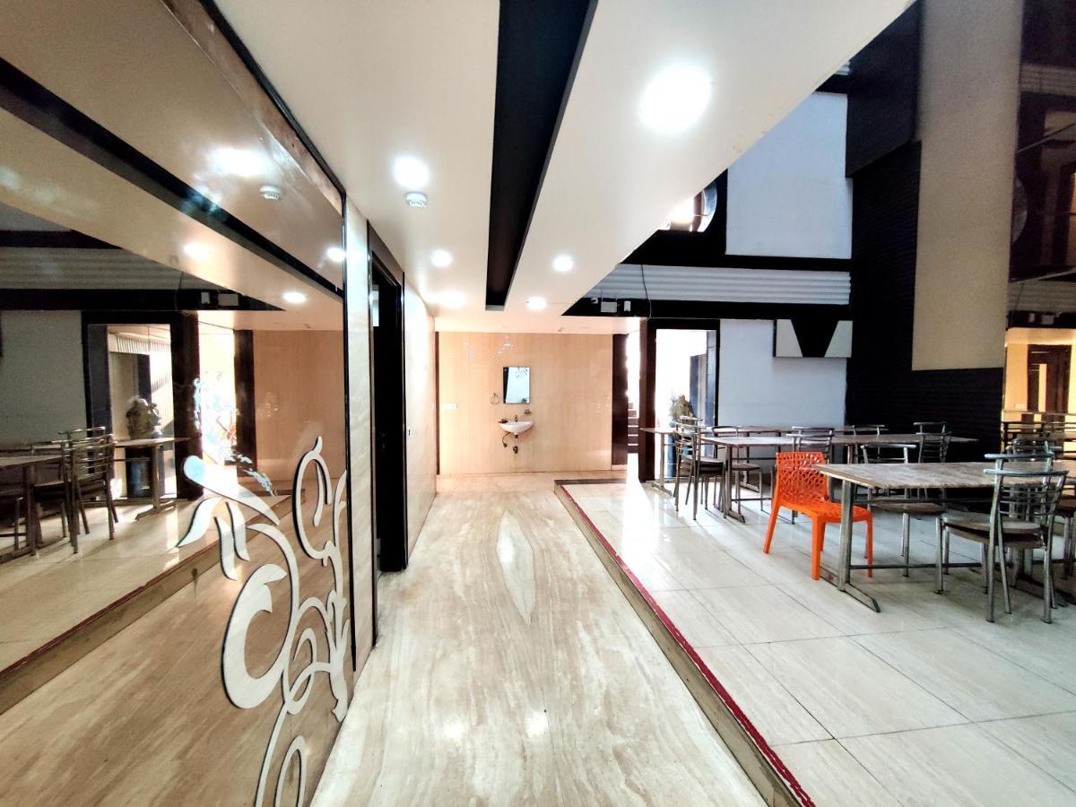 Stay At Hotel Pride, Delhi, Near Karol Bagh Metro Delhi (National Capital Territory of India) Exterior photo