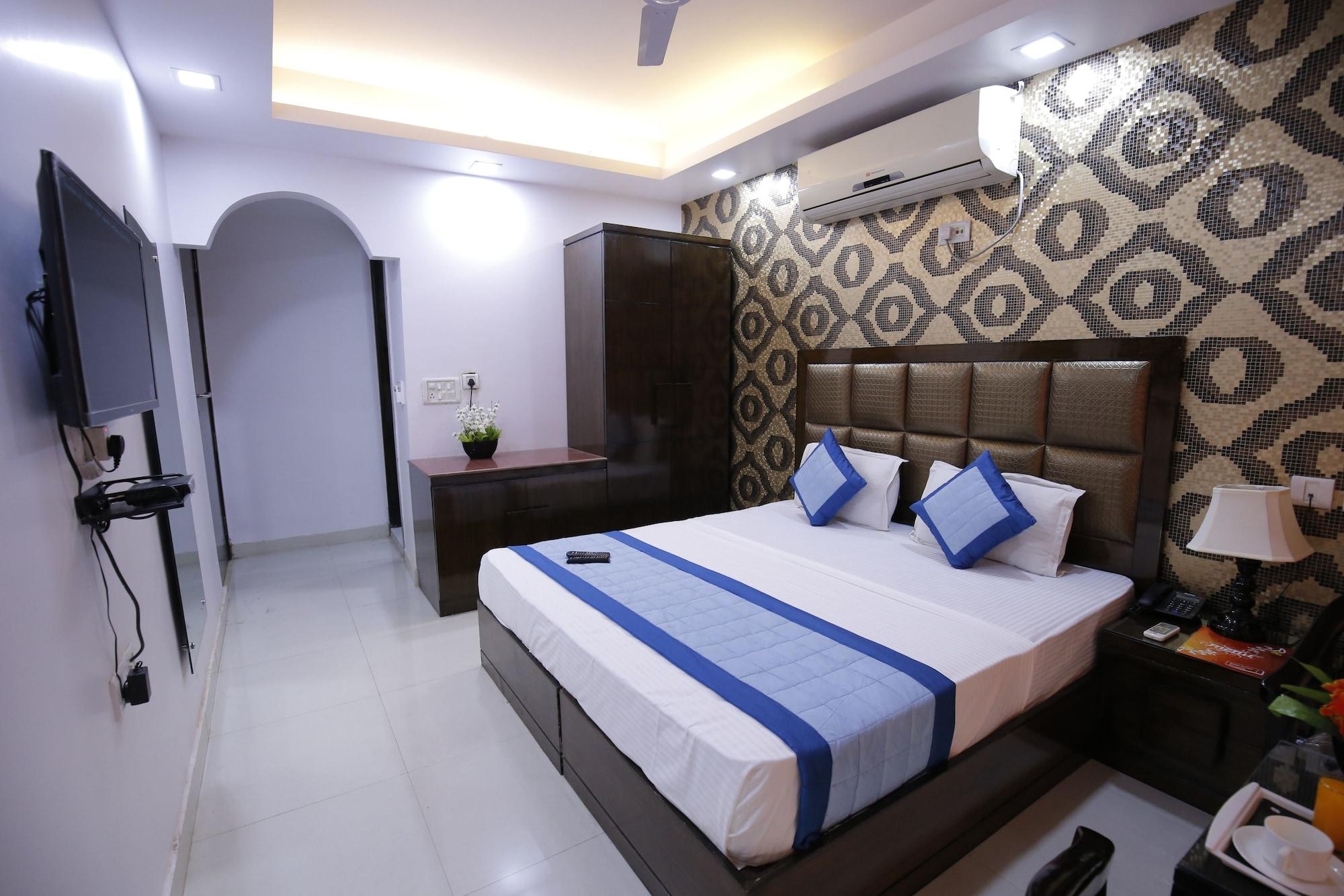 Stay At Hotel Pride, Delhi, Near Karol Bagh Metro Delhi (National Capital Territory of India) Exterior photo
