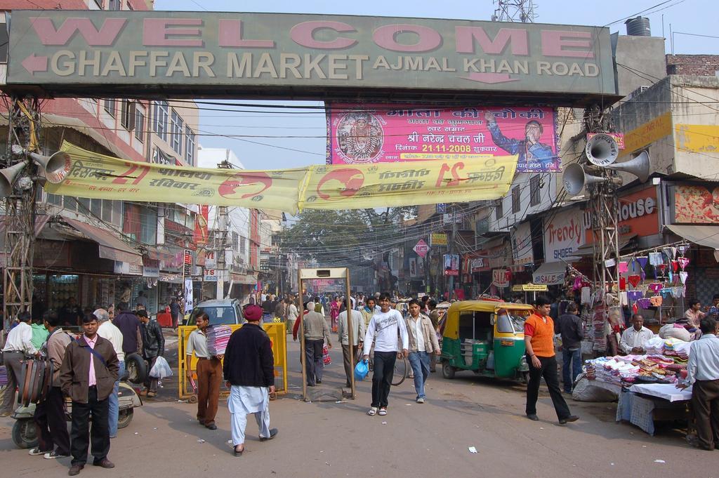 Stay At Hotel Pride, Delhi, Near Karol Bagh Metro Delhi (National Capital Territory of India) Exterior photo